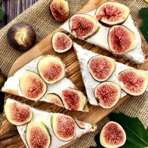 LABNEH (Drained Yogurt) AND FIGS ON A TOAST