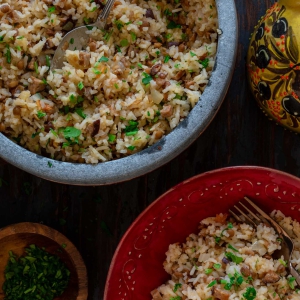Sizzling Brazilian Rice Delight: One Pot Beef and Lentils
