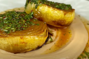 Oven-Roasted Bliss: Honey Mustard Onions with Cauliflower Magic