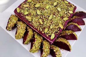 Beets + pistachios - flavor magic