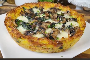 Crispy Potato Pie Extravaganza: Spinach & Mushroom Medley