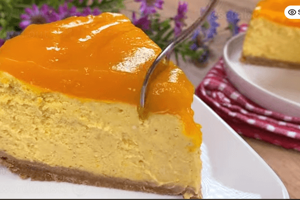 Pumpkin Perfection: A Cheesecake Dream Come True!