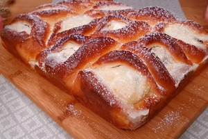 Quark-tastic Delight: A Creamy Cake Adventure!