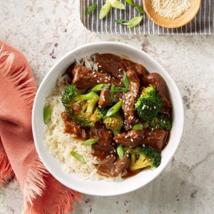 Tender and Delicious Slow-Cooker Beef and Broccoli