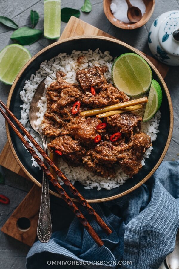Tantalizing Tamarind Beef Rendang: Bursting with Flavor