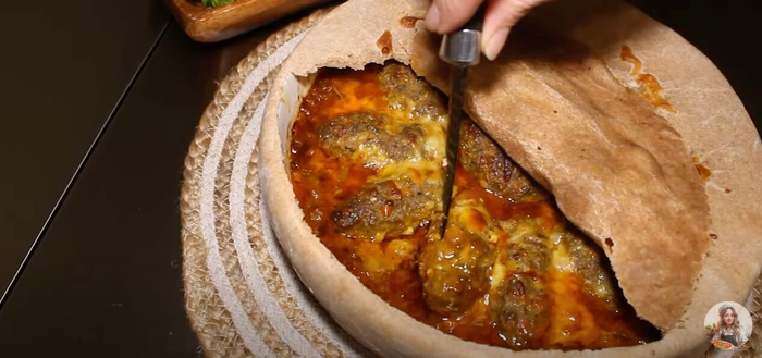 Fiery Flavors: Spiced Tomato and Bell Pepper Kebabs in the Oven