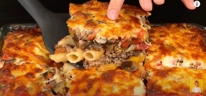 Savory Symphony: Pasta, Ground Beef, and a Garden of Flavors