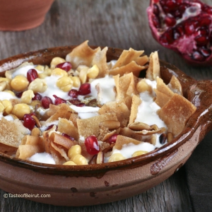 Chickpea in yogurt sauce (Fattet al-hummus)