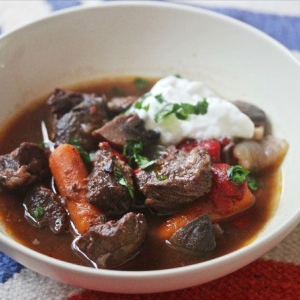 Spanish Beef Stew With Pimentón and Piquillo Peppers