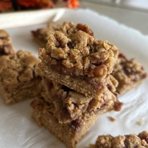 Mabrousheh: Middle Eastern Streusel Jam Bars