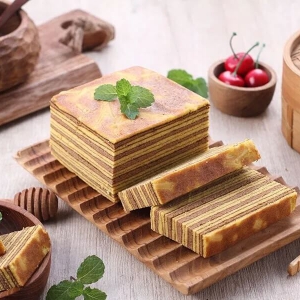 Lapis Legit Indo-Dutch Fusion: The Ultimate Layered Spice Cake Experience