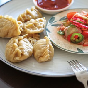 Steamed Dumplings with Meat and Butternut Squash(Pitir Manta)